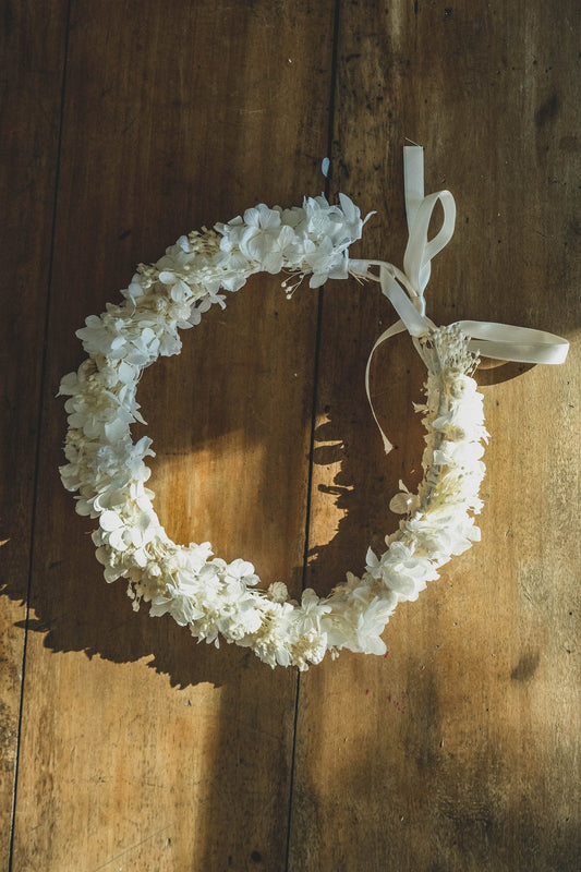 Couronne fleurs séchées PURE accessoires mariage et autres évènements. Bouquets, Peignes, couronnes, boutonnières, bracelets, barrettes.. Product vendor