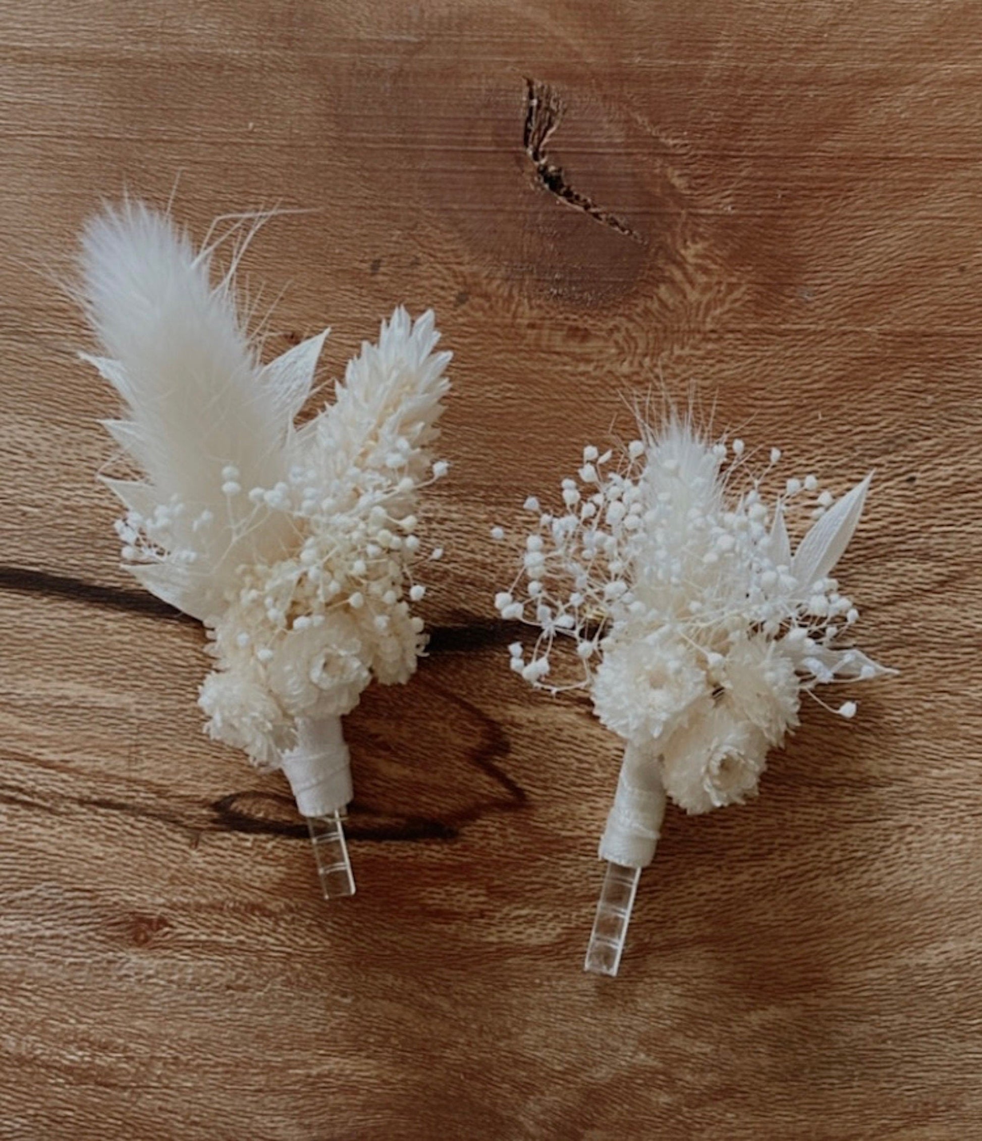 Peignes fleurs séchées PURE accessoires mariage et autres évènements. Bouquets, Peignes, couronnes, boutonnières, bracelets, barrettes.. Product vendor