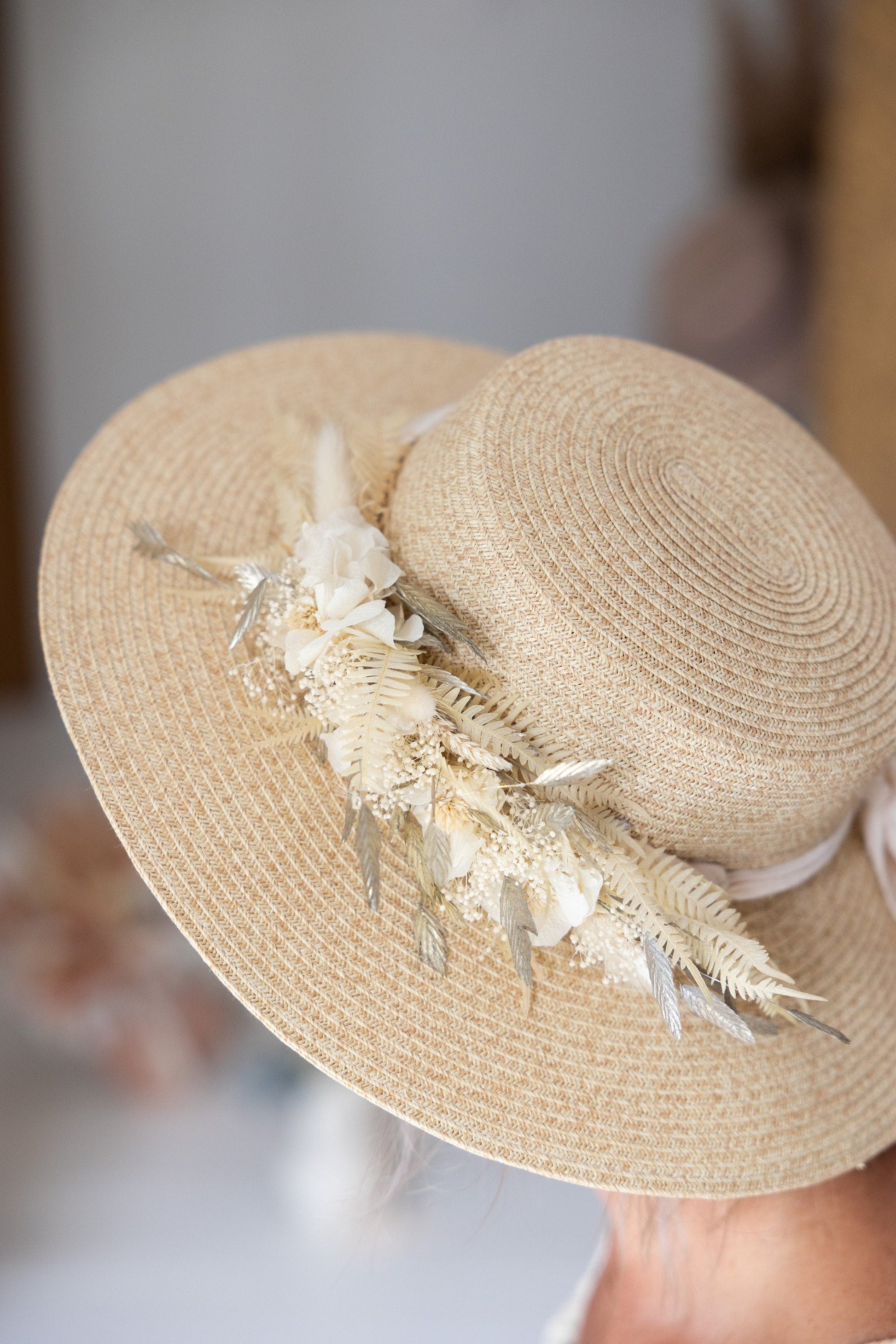 Décoration fleurs séchées chapeau Product vendor