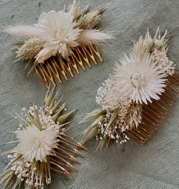 Boutonnières fleurs séchées AMANDE accessoires mariage, autres évènements. Bouquets, Peignes, couronnes, bracelets, boutonnières, barrettes. Product vendor