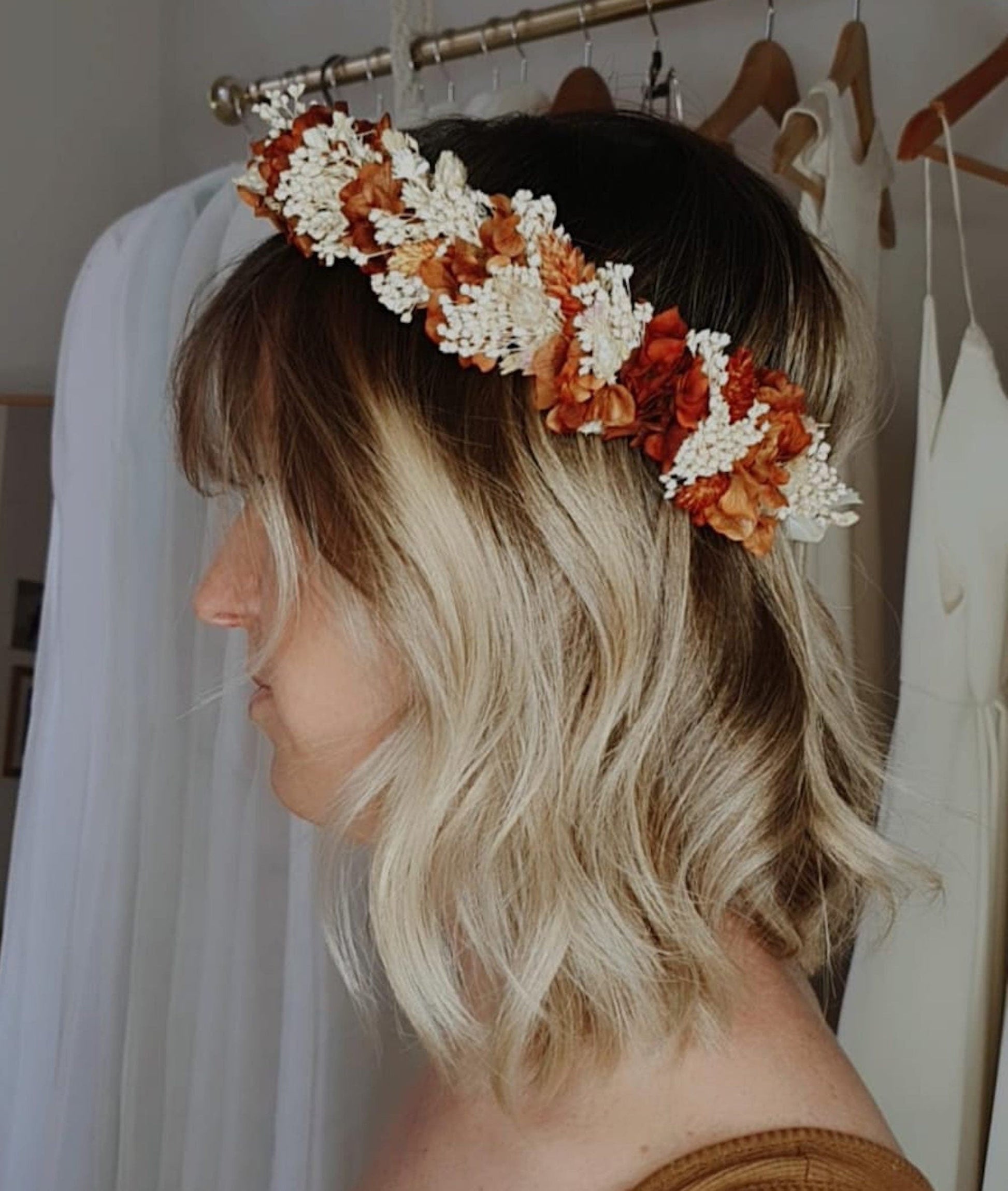 Couronnes fleurs séchées SUMMER accessoires mariage, autres évènements. Bouquets, Peignes, couronnes, boutonnières, bracelets, barrettes... Product vendor