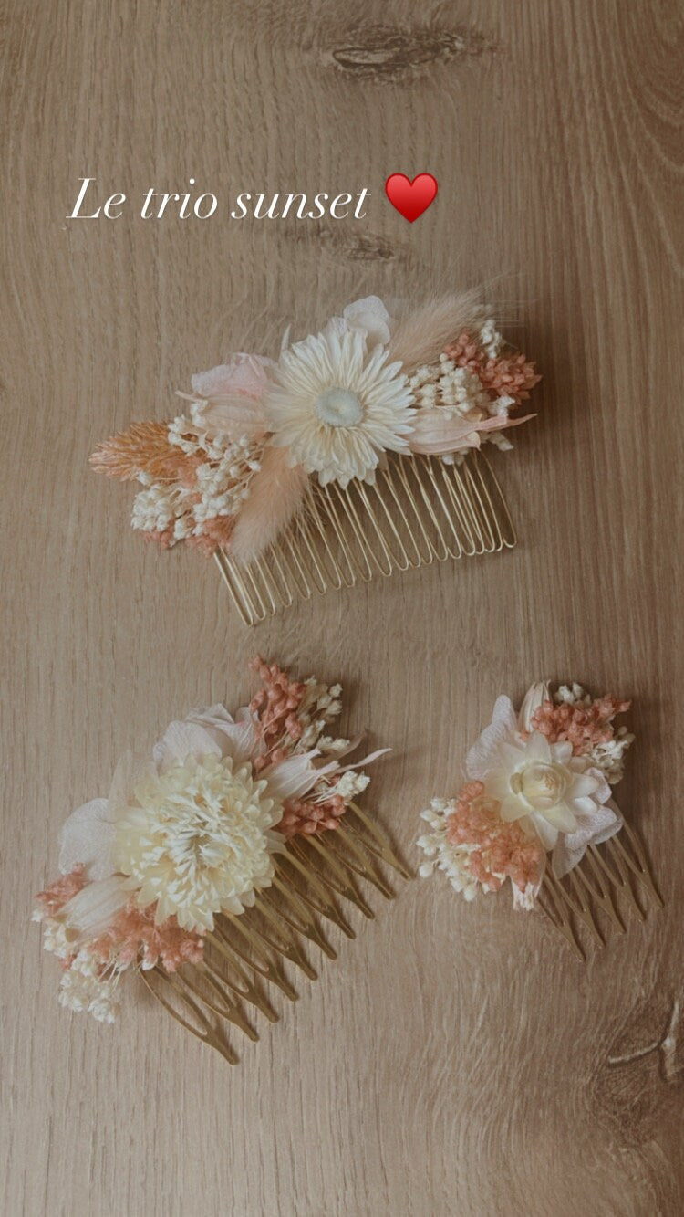 Peigne fleurs séchées SUNSET, accessoires mariages et autres évènements .. Bouquets, peignes, couronnes, bracelets, boutonnières, barrettes. Product vendor