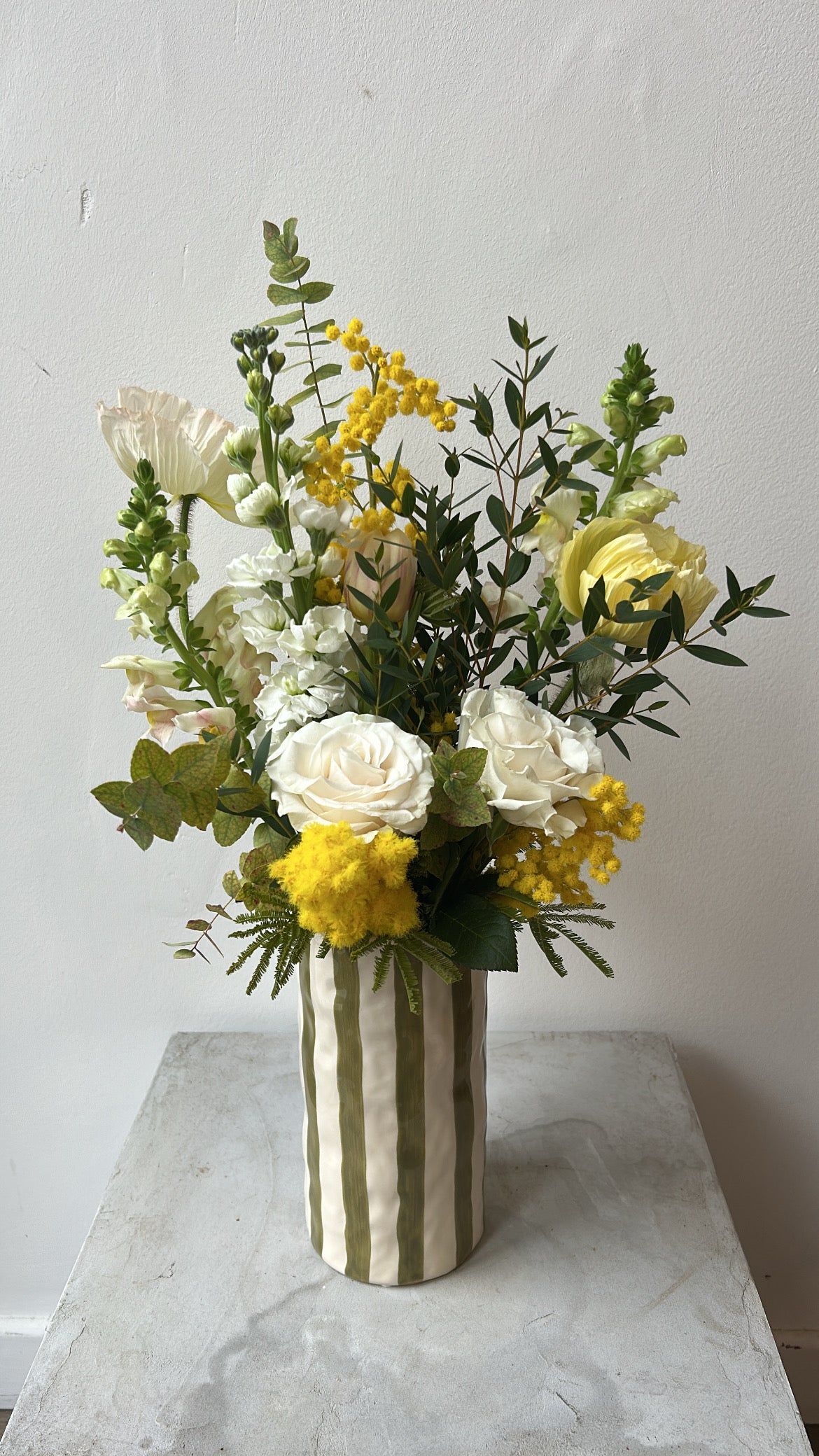 Bouquet de FLEURS FRAÎCHES NACRE Product vendor