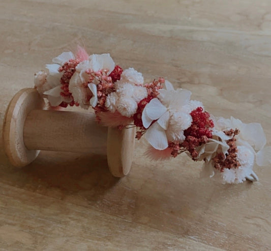 Barrettes fleurs séchées ROSA, accessoires mariages autres évènements. Bouquets,  Peignes, boutonnières, bracelets, couronnes, barrettes.. Product vendor
