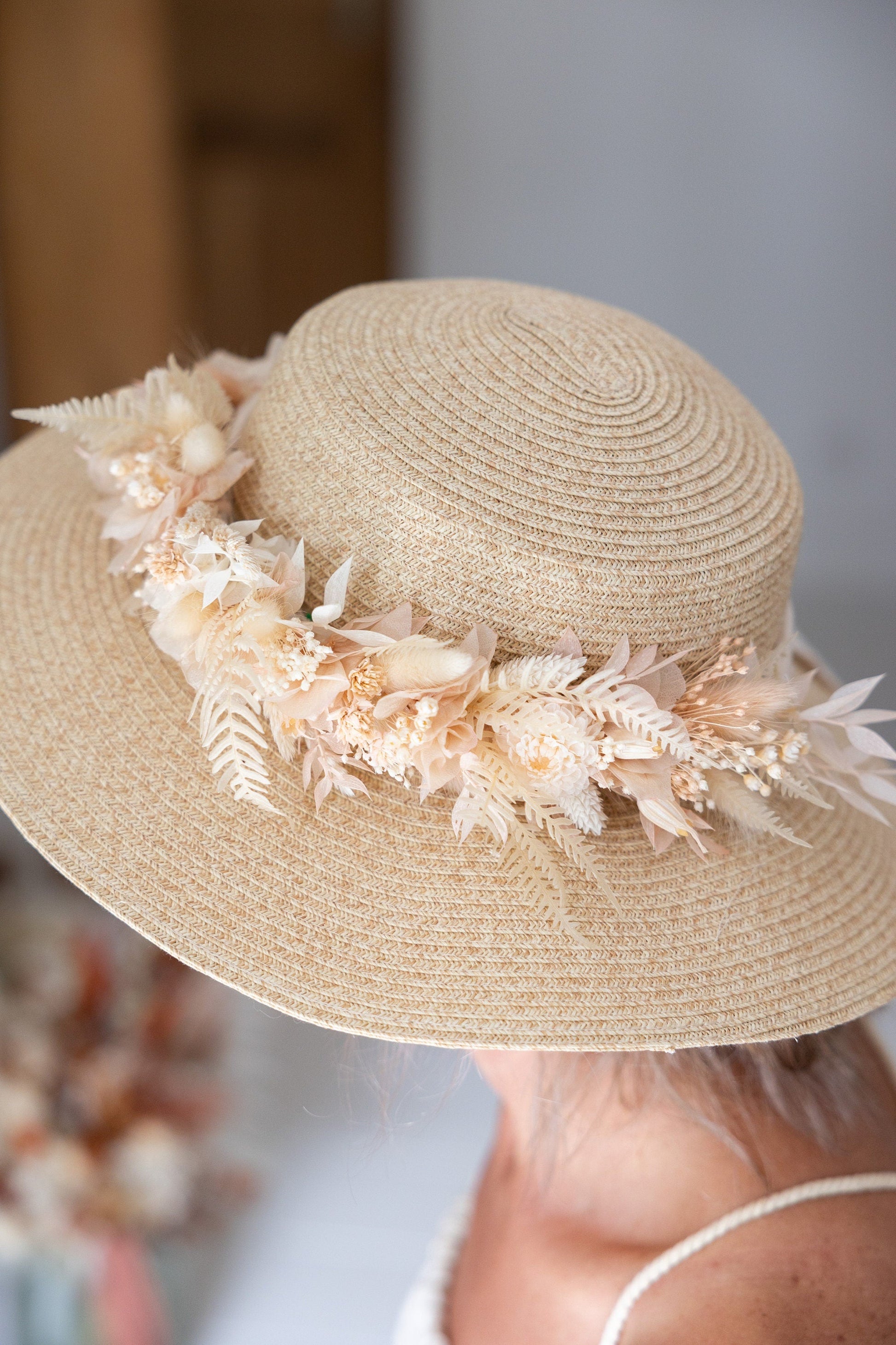Décoration fleurs séchées chapeau Product vendor
