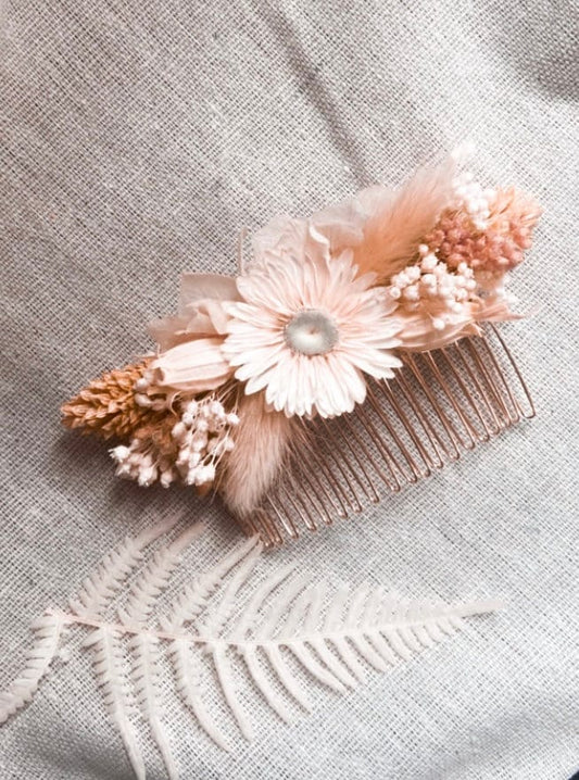 Peigne fleurs séchées SUNSET, accessoires mariages et autres évènements .. Bouquets, peignes, couronnes, bracelets, boutonnières, barrettes. Product vendor